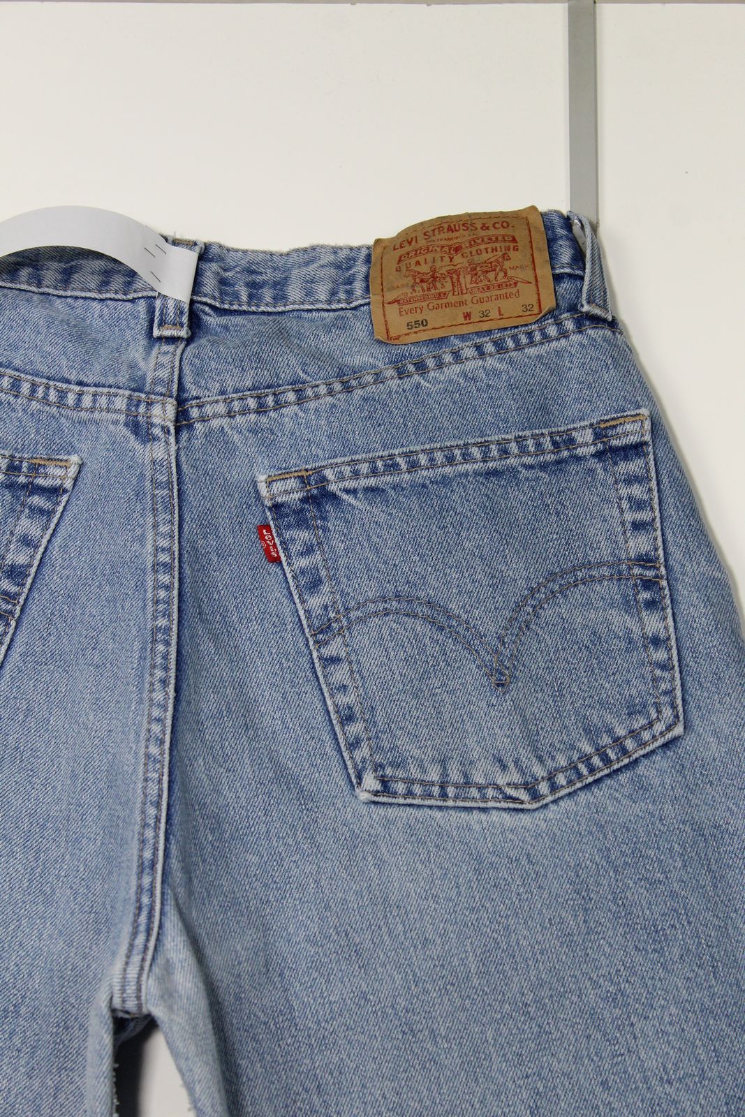 Levi's 550 Relaxed Fit Denim W32 L32 Made In USA Jeans Vintage
