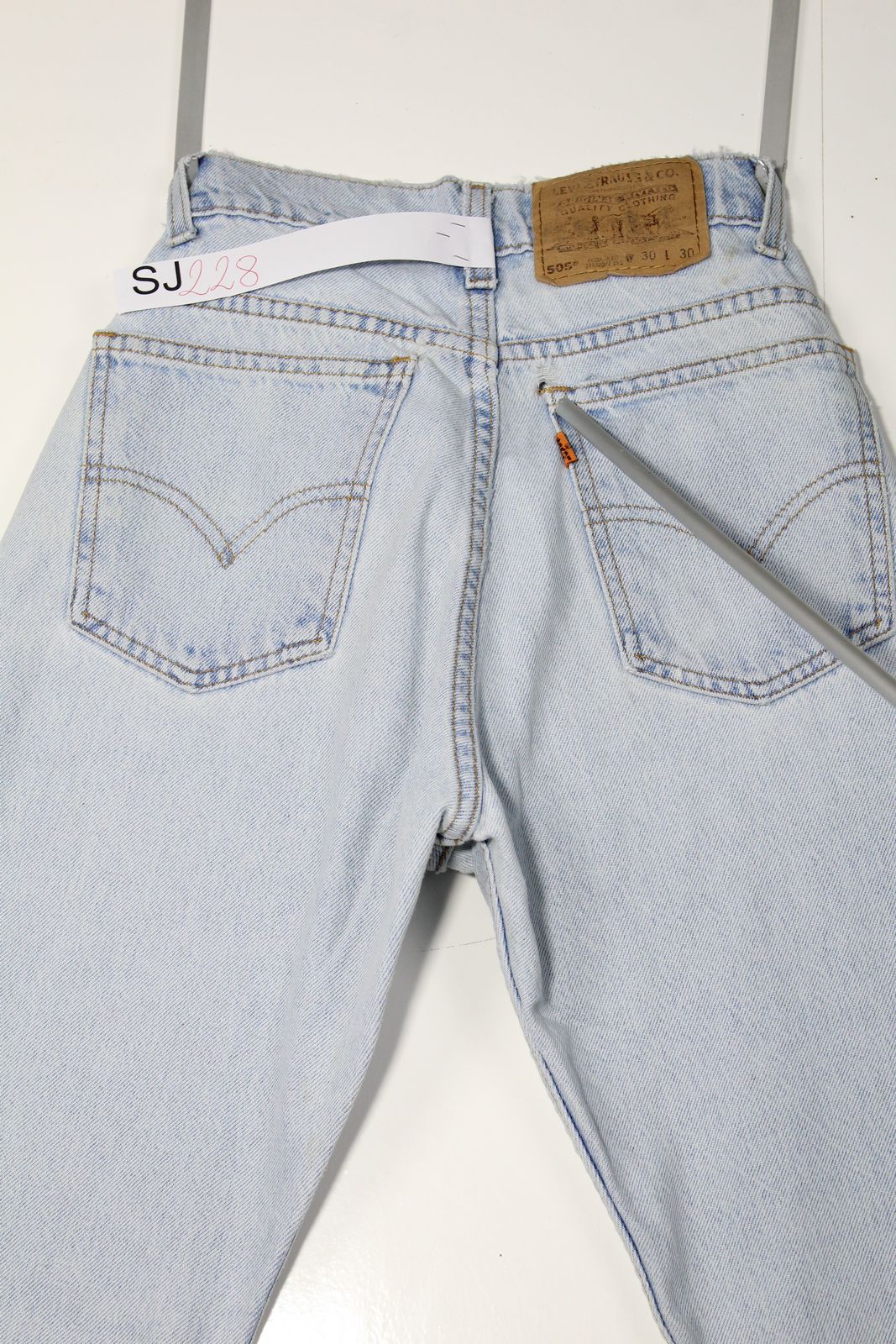 Levi's 505 Orange Tab Denim W30 L30 Made In USA Jeans Vintage