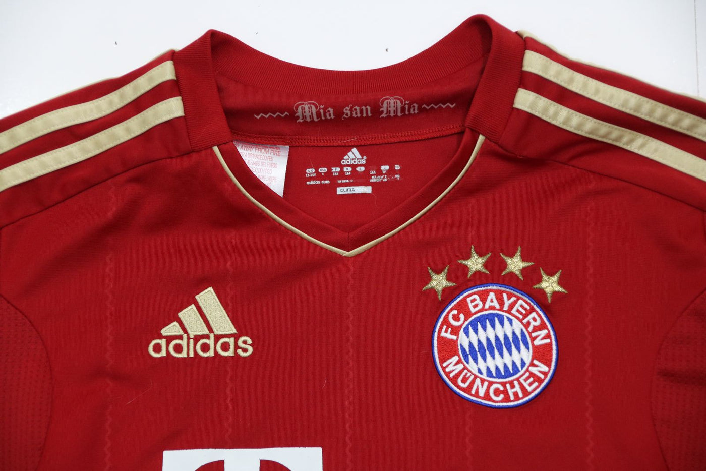 Maglia da calcio Adidas Bayern Munich 2011/2013 Martinez 8 Taglia 16A