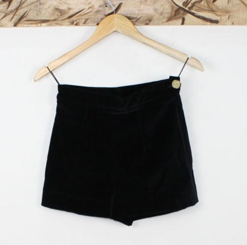 Cheap and Chic Moschino Shorts  Vintage Tg. 42