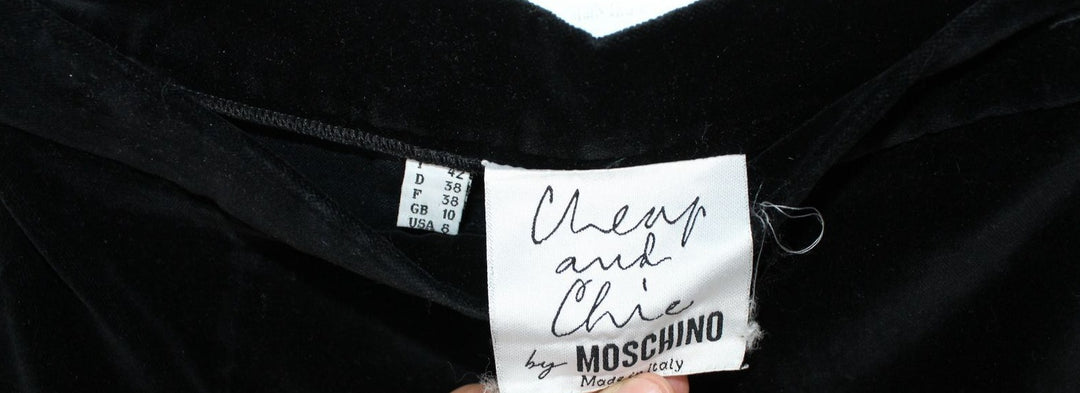 Cheap and Chic Moschino Shorts  Vintage Tg. 42