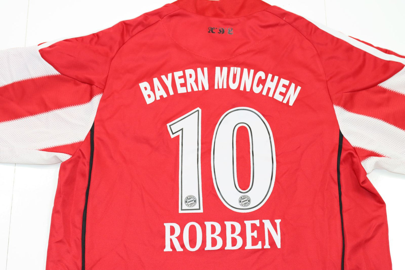 Maglia da calcio Adidas Bayern Munich 2010/2011 Robben 10 Taglia 14A
