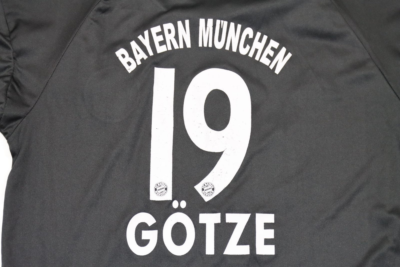 Maglia da calcio Adidas Bayern Munich 2015/2016 Gotze 19 Taglia XS