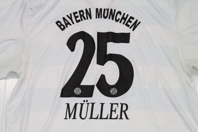 Maglia da calcio Adidas Bayern Munich 2010/2012 Muller 25